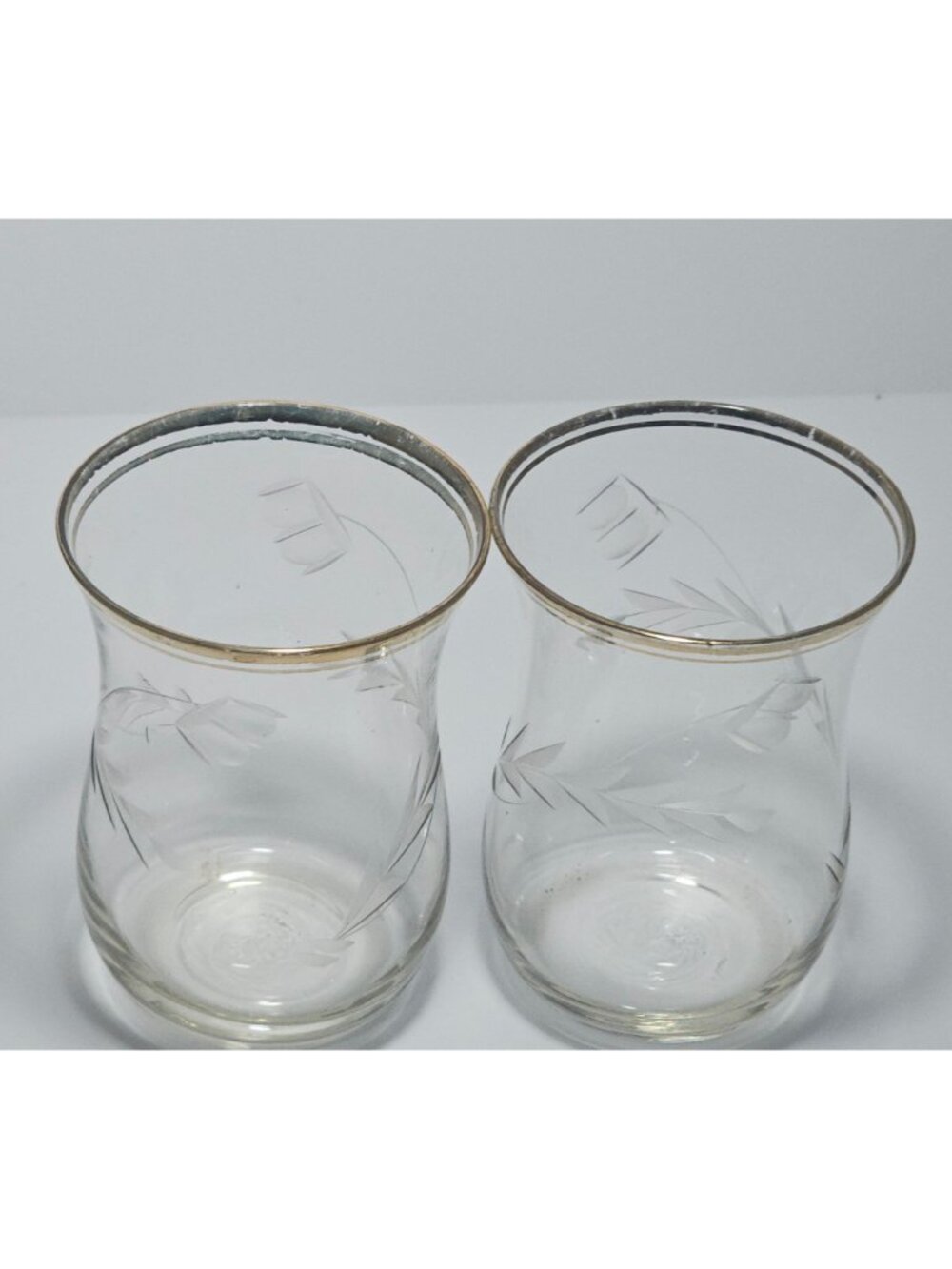 2 Vintage Etched Juice Glasses 3.25" Gold Rim Floral Cordial Cocktail Home Bar D - Picture 2 of 4